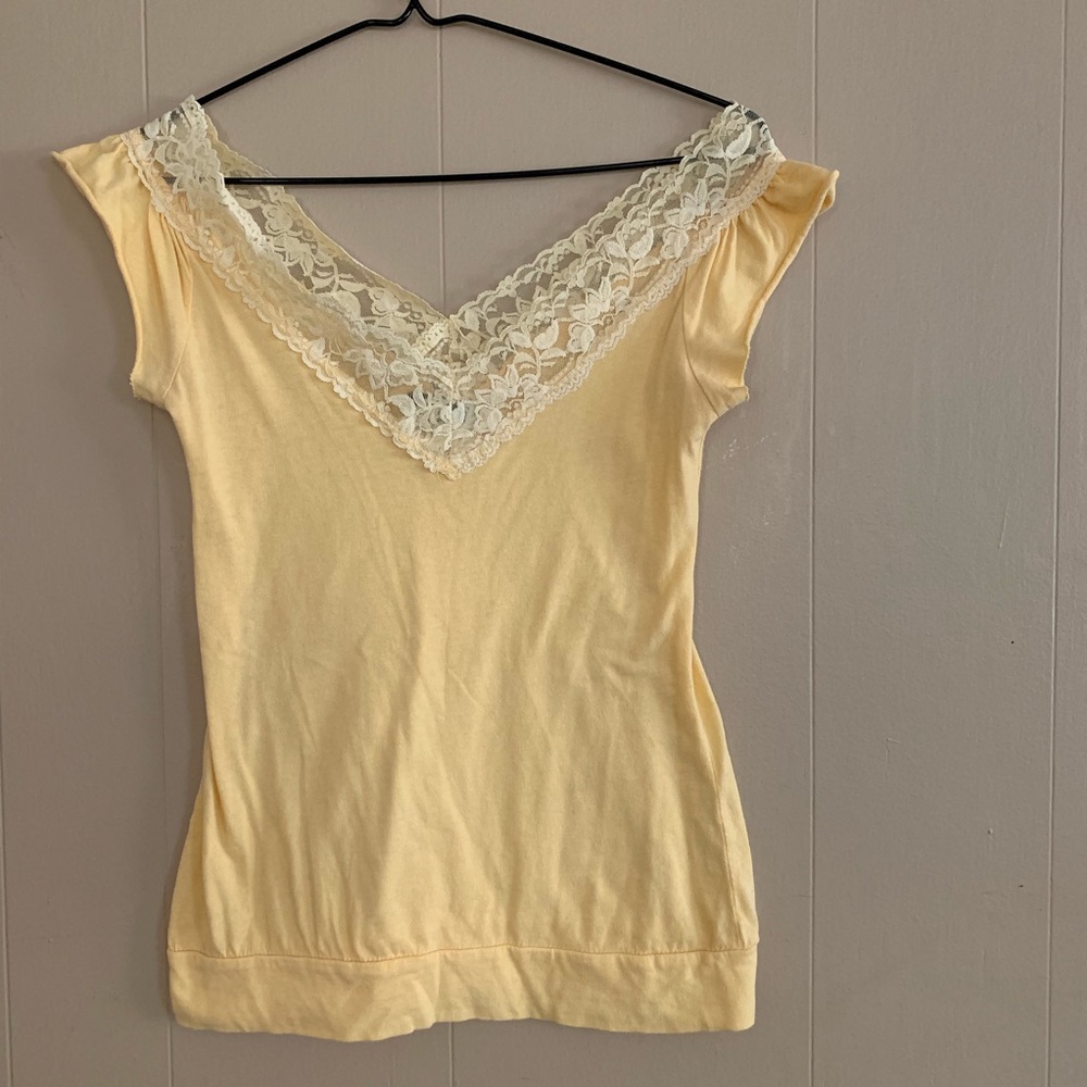 Vintage Wet Seal | Light Yellow Top